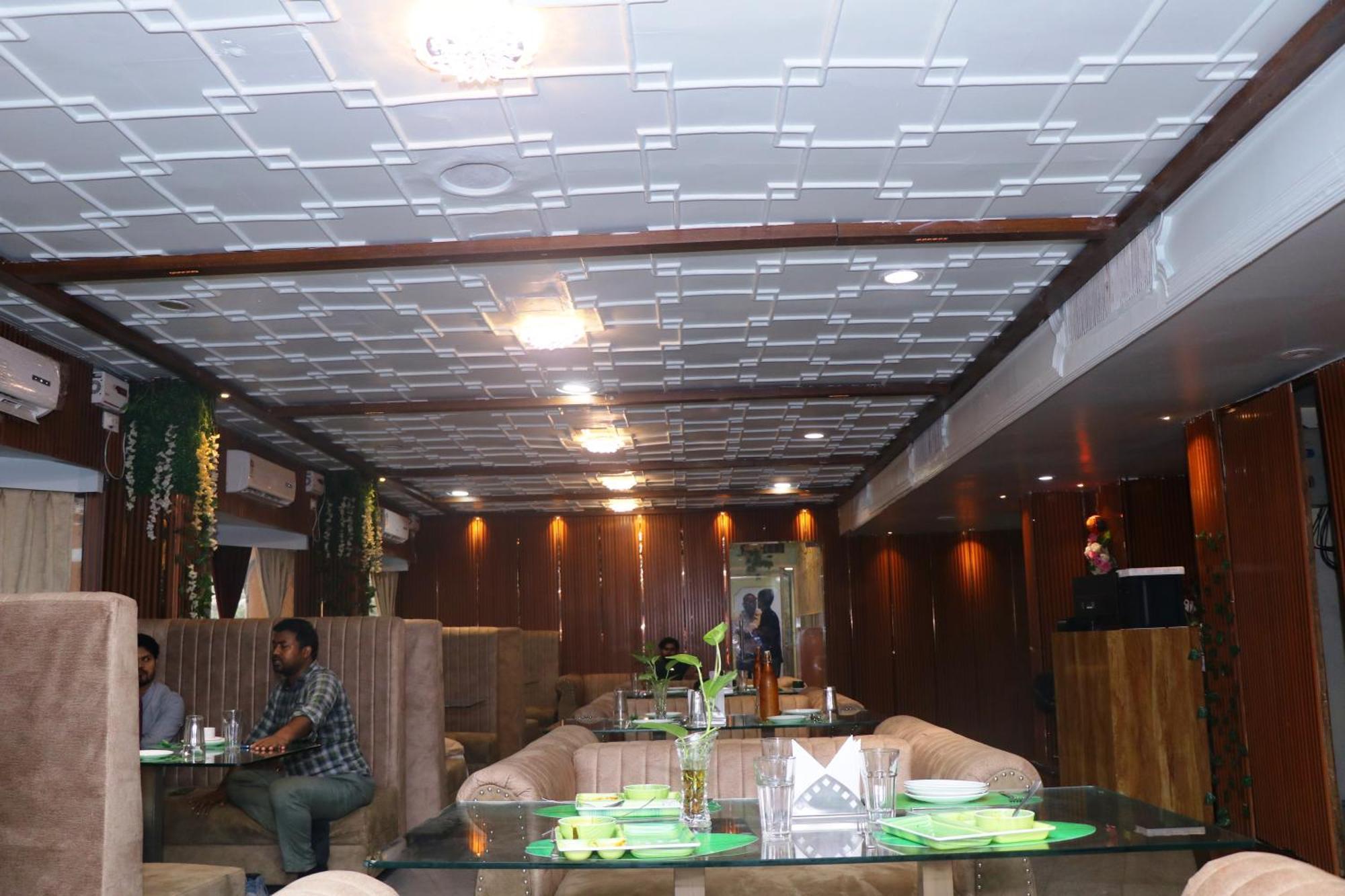Hotel Samrat International Patna  Ngoại thất bức ảnh