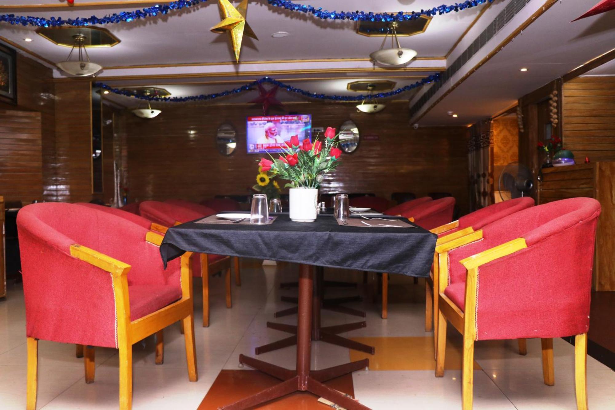 Hotel Samrat International Patna  Ngoại thất bức ảnh